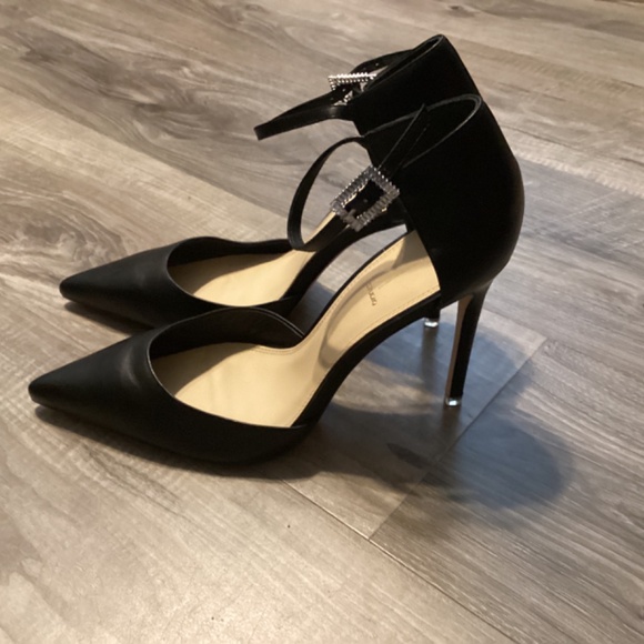 Black Suede Studio Rachel Pump (NWOT) - Picture 2 of 4